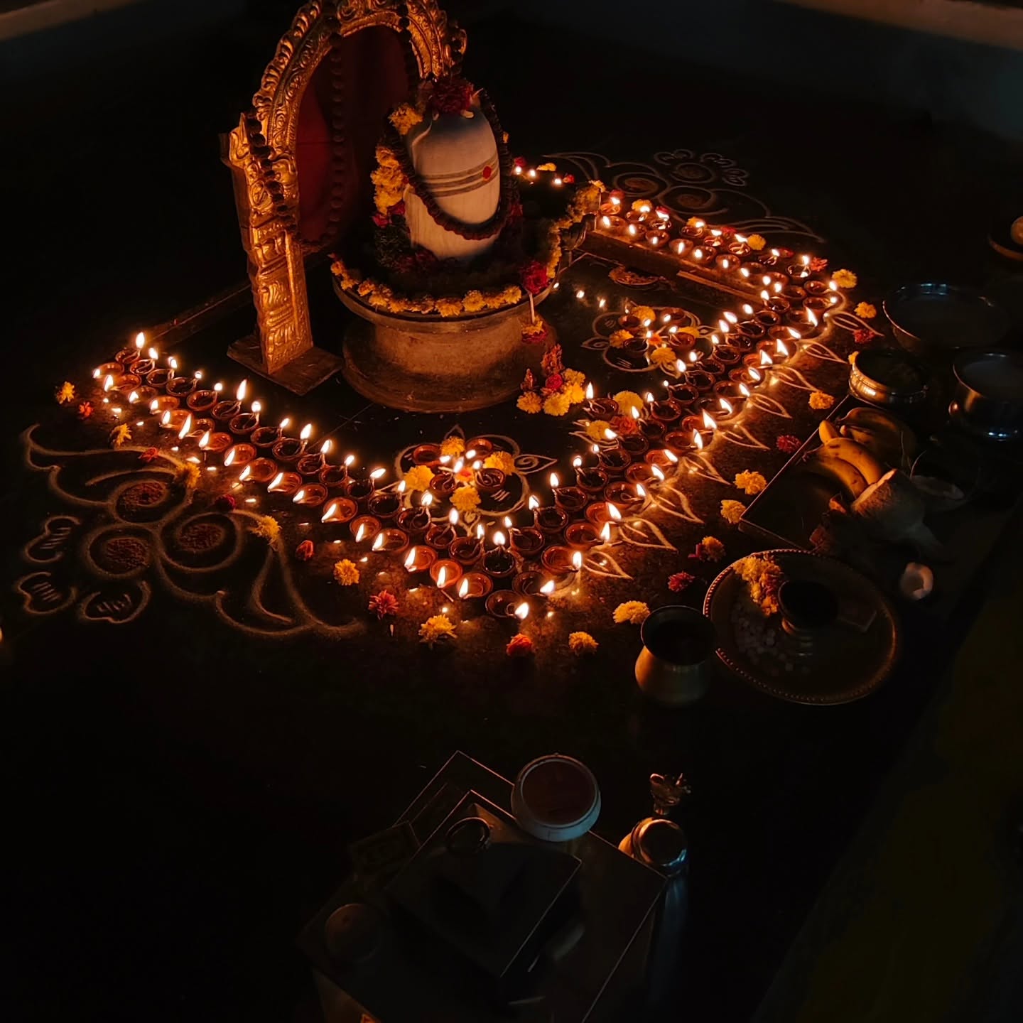 Devotees attending Darshan